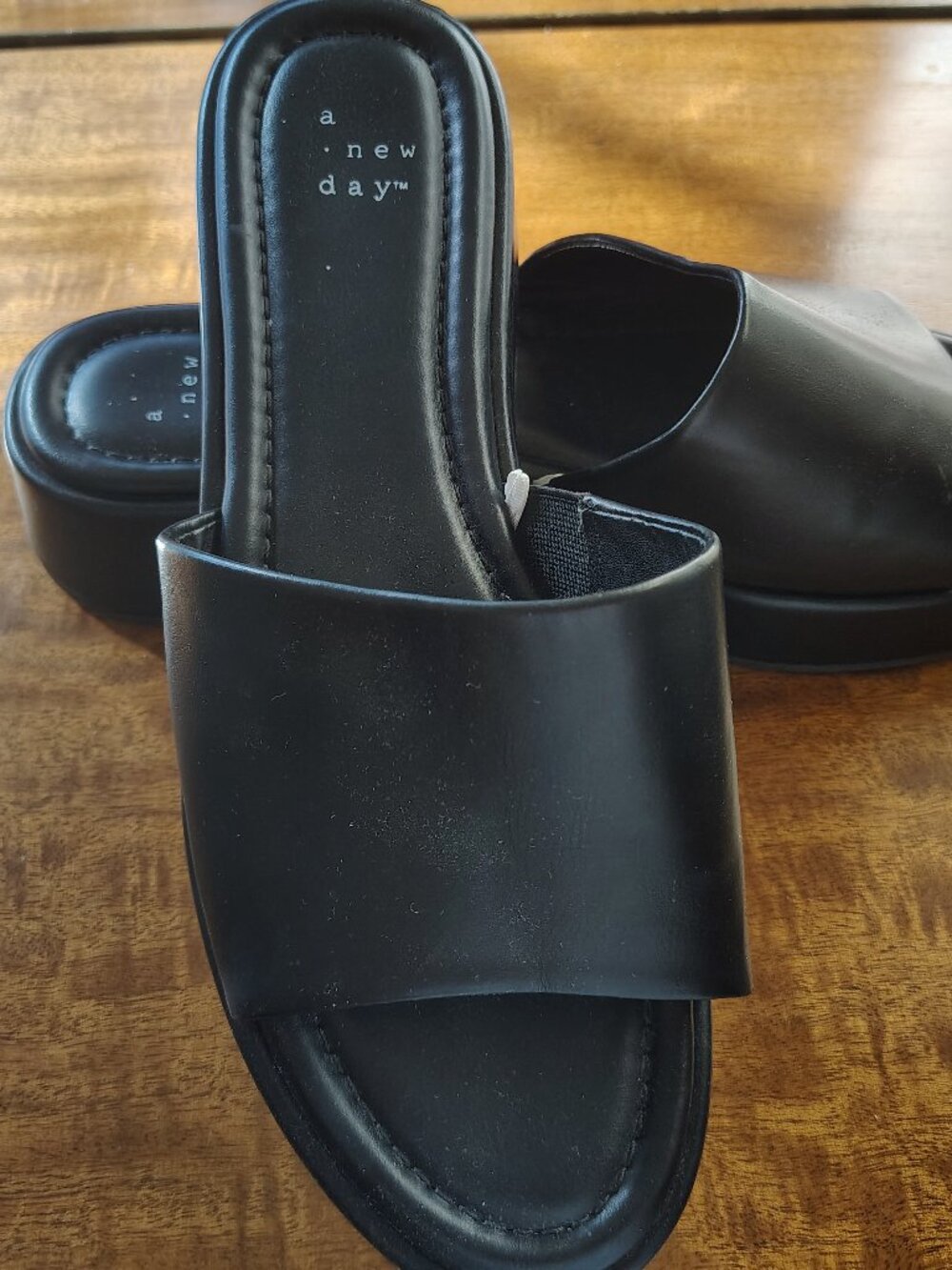 Women's sandals
